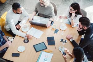 Nachschulung in einer Kleingruppe im Burgenland